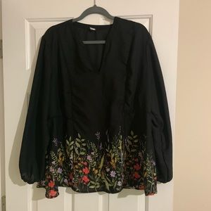 Black and Floral Swing top